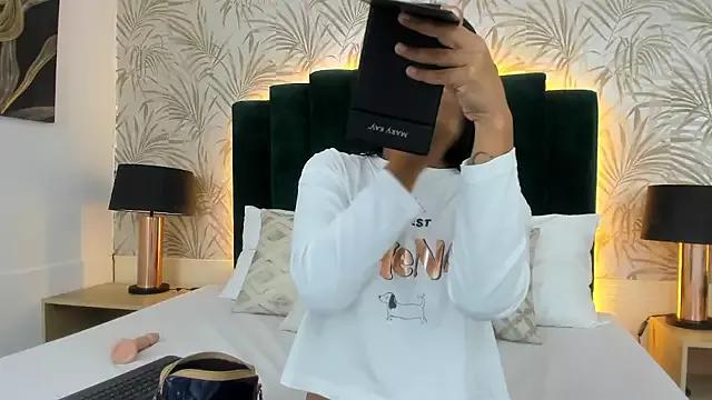 HannahPreston from StripChat is Freechat