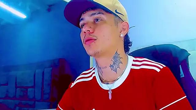 Photos of HannibalLester from StripChat is Freechat