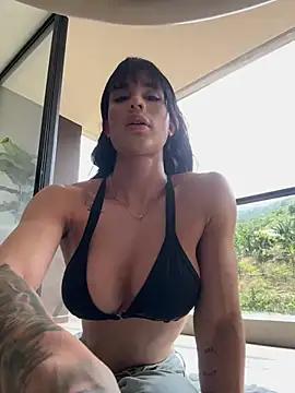Customizable and immersive: Energize your taste buds and checkout our delicious choice of amateur cams liveshows with excited livestreamers getting their sweet physiques pounded with their beloved vibrating toys.