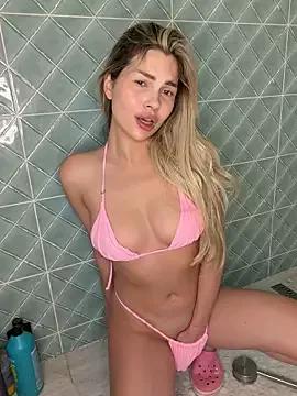 Customizable and immersive: Energize your taste buds and checkout our delicious choice of amateur cams liveshows with excited livestreamers getting their sweet physiques pounded with their beloved vibrating toys.