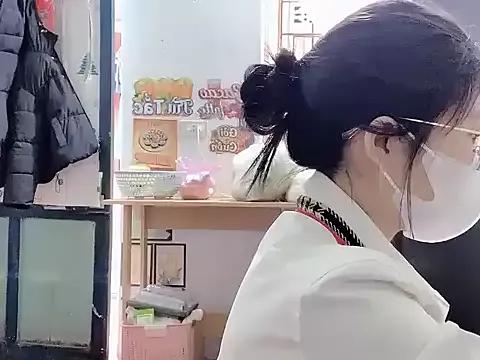 hilovely211 from StripChat is Freechat