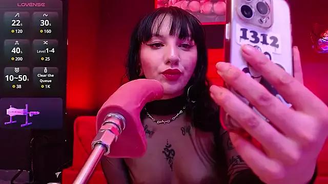 Customizable and immersive: Energize your taste buds and checkout our delicious choice of amateur cams liveshows with excited livestreamers getting their sweet physiques pounded with their beloved vibrating toys.