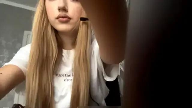 Customizable and immersive: Energize your taste buds and checkout our delicious choice of amateur cams liveshows with excited livestreamers getting their sweet physiques pounded with their beloved vibrating toys.