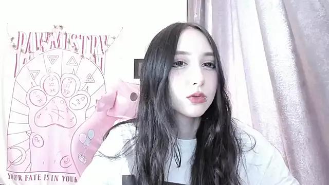 Holy420lolii from StripChat is Freechat