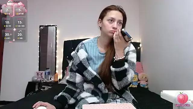 Customizable and immersive: Energize your taste buds and checkout our delicious choice of amateur cams liveshows with excited livestreamers getting their sweet physiques pounded with their beloved vibrating toys.