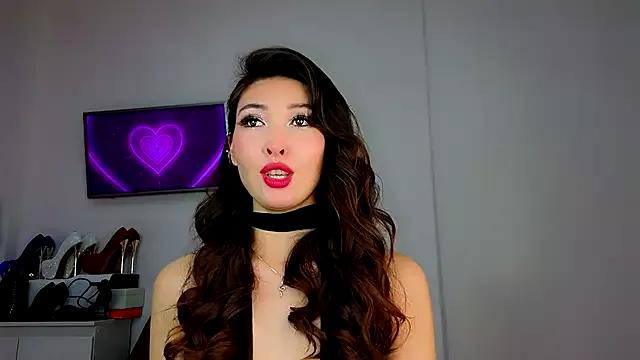 Customizable and immersive: Energize your taste buds and checkout our delicious choice of amateur cams liveshows with excited livestreamers getting their sweet physiques pounded with their beloved vibrating toys.