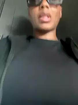 HoneyDripHer from StripChat is Freechat