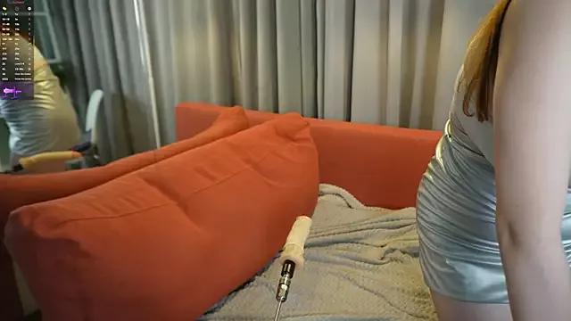 HoneyLace_ from StripChat is Freechat