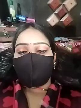 HOT-SUMAN-BABY from StripChat is Freechat