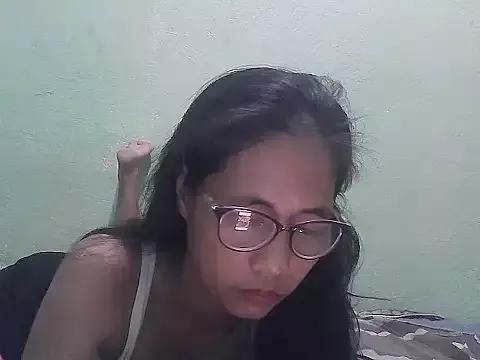 HotLadyPinay32 from StripChat is Freechat