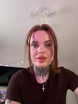 Houseofcutekittens from StripChat is Freechat