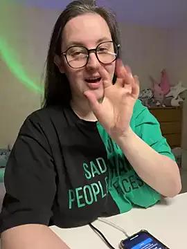 hungry1bunny from StripChat is Freechat