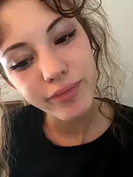 hunnybunny00 from StripChat is Freechat