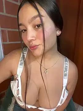 iam_Cami11 from StripChat is Freechat