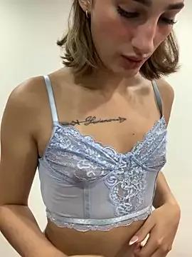 Customizable and immersive: Energize your taste buds and checkout our delicious choice of amateur cams liveshows with excited livestreamers getting their sweet physiques pounded with their beloved vibrating toys.