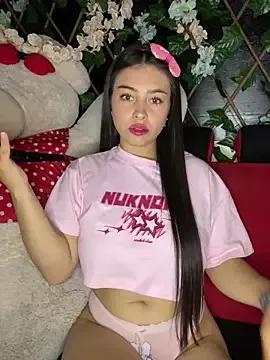 Customizable and immersive: Energize your taste buds and checkout our delicious choice of amateur cams liveshows with excited livestreamers getting their sweet physiques pounded with their beloved vibrating toys.