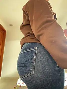 Customizable and immersive: Energize your taste buds and checkout our delicious choice of amateur cams liveshows with excited livestreamers getting their sweet physiques pounded with their beloved vibrating toys.