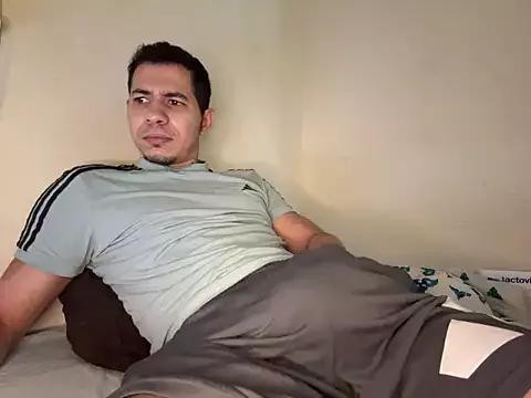 Im_steven from StripChat is Freechat