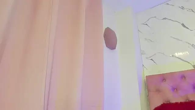 Indian_sweetie from StripChat is Freechat