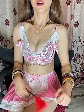 Customizable and immersive: Energize your taste buds and checkout our delicious choice of amateur cams liveshows with excited livestreamers getting their sweet physiques pounded with their beloved vibrating toys.