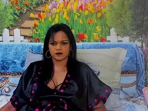 indianswtbella from StripChat is Freechat