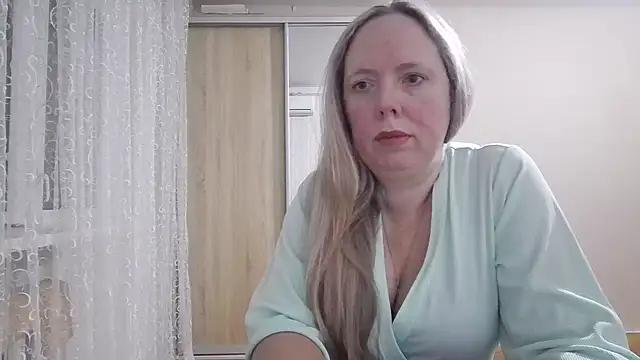 Irina3718 from StripChat