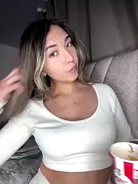 Customizable and immersive: Energize your taste buds and checkout our delicious choice of amateur cams liveshows with excited livestreamers getting their sweet physiques pounded with their beloved vibrating toys.