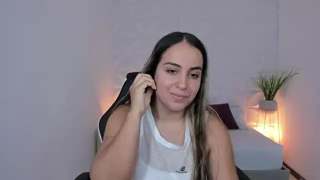 Customizable and immersive: Energize your taste buds and checkout our delicious choice of amateur cams liveshows with excited livestreamers getting their sweet physiques pounded with their beloved vibrating toys.