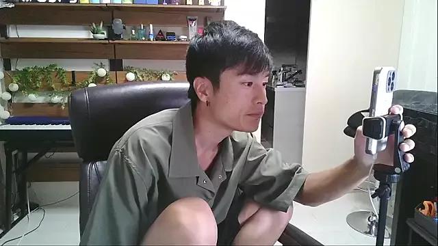 IroManager from StripChat is Freechat