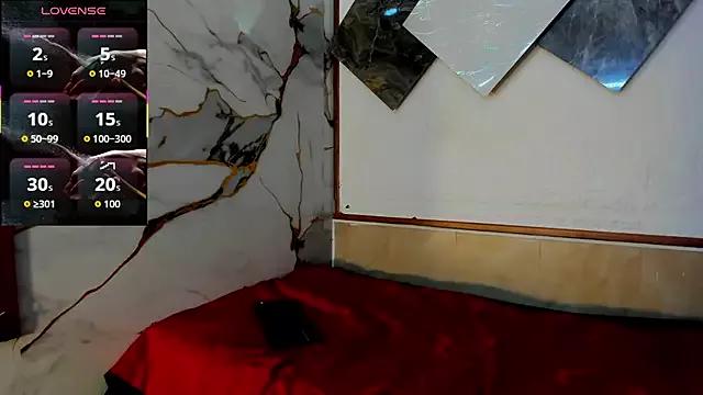 isaac_franko from StripChat is Freechat
