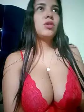 IsabellaLuxe from StripChat is Freechat