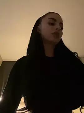 IsabelleHunt from StripChat is Freechat