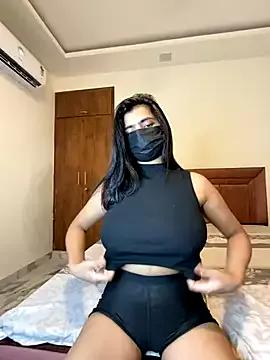 Customizable and immersive: Energize your taste buds and checkout our delicious choice of amateur cams liveshows with excited livestreamers getting their sweet physiques pounded with their beloved vibrating toys.