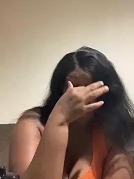 ItsForeignbabe from StripChat is Freechat