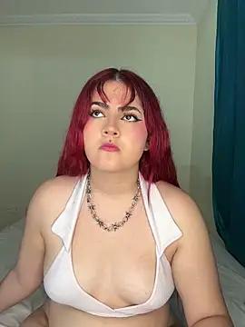 Ivelleee_ from StripChat is Freechat