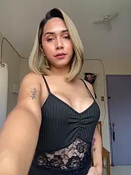 IvoryKath from StripChat is Freechat