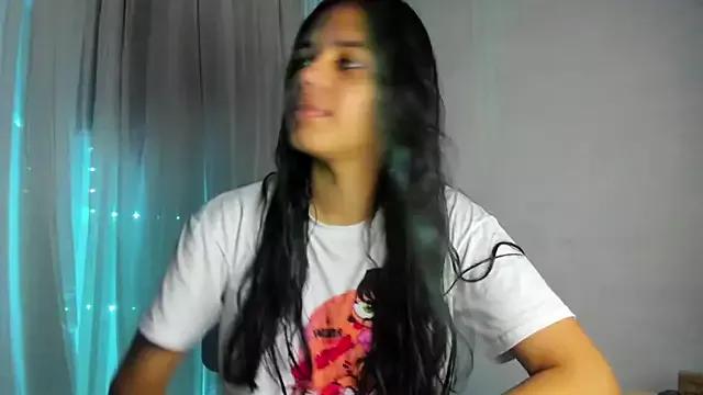 IvyLayla_ from StripChat is Freechat