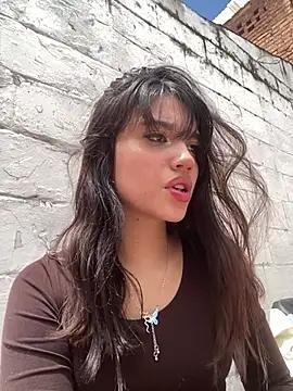 Iyankrav_pink from StripChat is Freechat