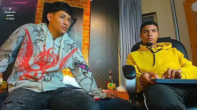 Customizable and immersive: Energize your taste buds and checkout our delicious choice of amateur cams liveshows with excited livestreamers getting their sweet physiques pounded with their beloved vibrating toys.