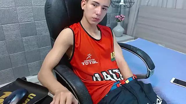 JackSwan18 from StripChat is Freechat