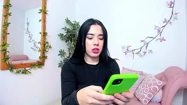 JadeKey_ from StripChat is Freechat