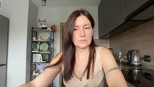 jainesummer from StripChat is Freechat