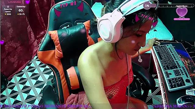 Customizable and immersive: Energize your taste buds and checkout our delicious choice of amateur cams liveshows with excited livestreamers getting their sweet physiques pounded with their beloved vibrating toys.