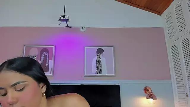 Customizable and immersive: Energize your taste buds and checkout our delicious choice of amateur cams liveshows with excited livestreamers getting their sweet physiques pounded with their beloved vibrating toys.