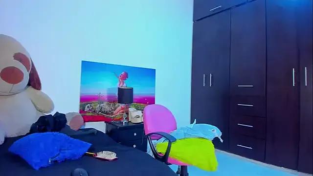 jasmindivas from StripChat is Freechat