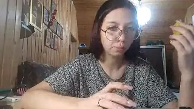 JeanelleSaam from StripChat is Freechat