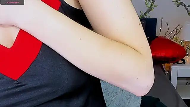 Customizable and immersive: Energize your taste buds and checkout our delicious choice of amateur cams liveshows with excited livestreamers getting their sweet physiques pounded with their beloved vibrating toys.