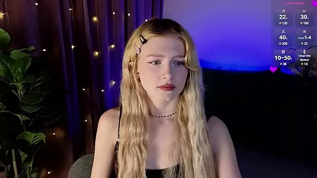 Customizable and immersive: Energize your taste buds and checkout our delicious choice of amateur cams liveshows with excited livestreamers getting their sweet physiques pounded with their beloved vibrating toys.