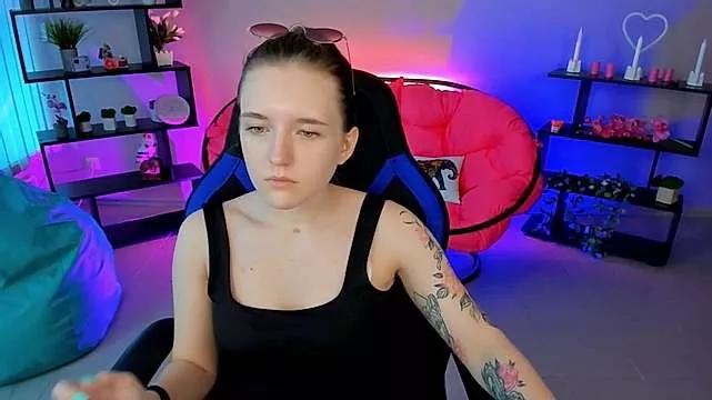 Customizable and immersive: Energize your taste buds and checkout our delicious choice of amateur cams liveshows with excited livestreamers getting their sweet physiques pounded with their beloved vibrating toys.