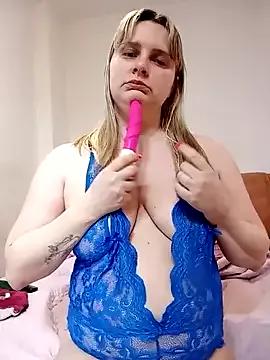 JessicaItalia from StripChat is Freechat